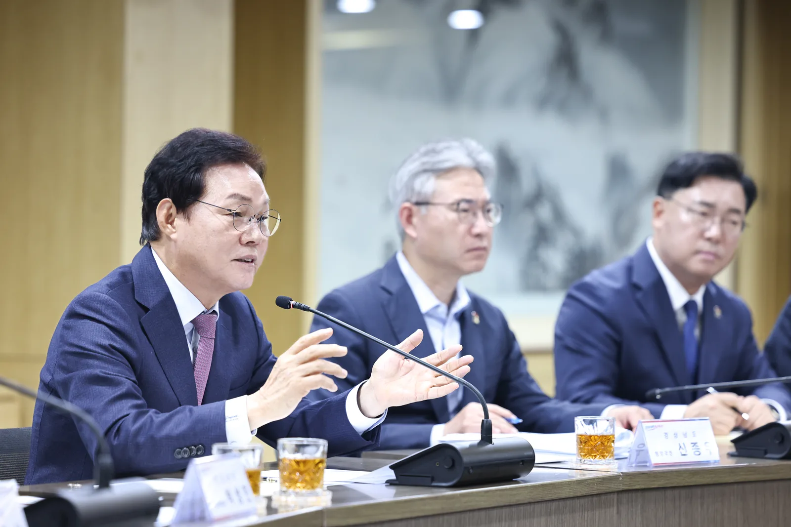 도지사-경남시군의회의장협의회 간담회 진행 사진 (1)